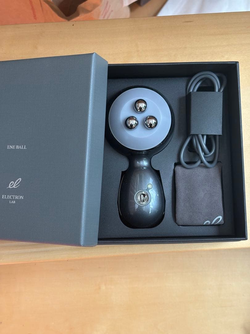 ま*ー様 エレクトロン　ENE BALL 美顔器 + 専用ジェル 80g エネボ