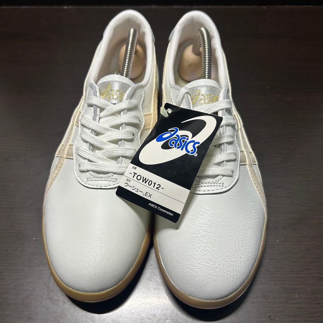 【タグ付き】◆ASICS◆アシックス　太極拳シューズ　24cm パールホワイト