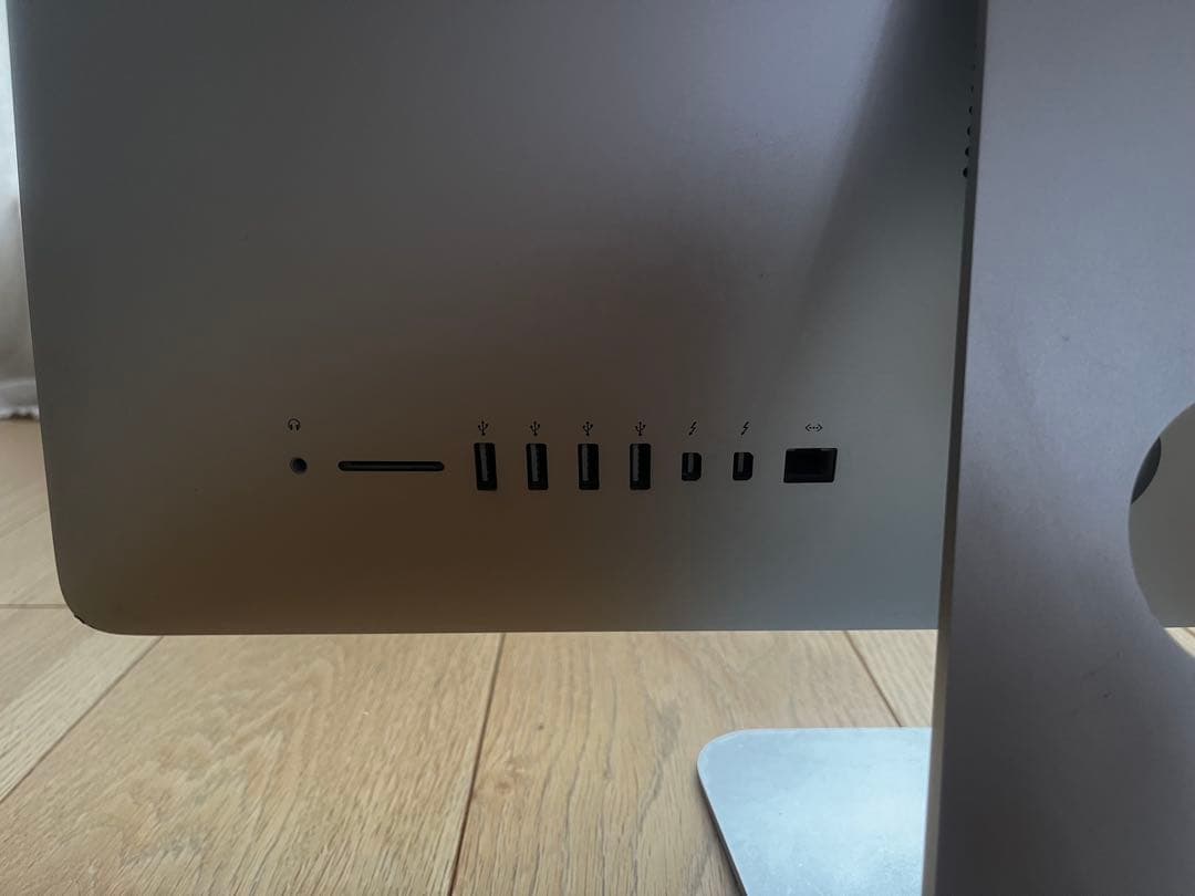 Apple iMac 21.5インチ