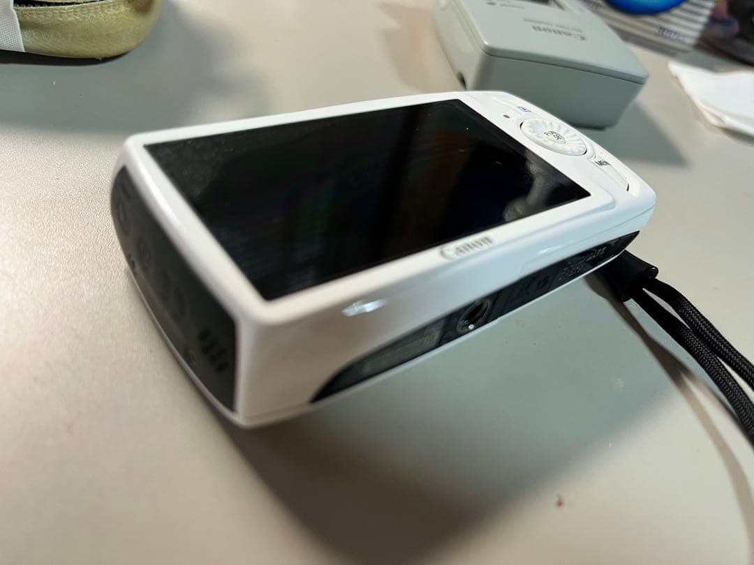 CANON IXY 30S PC1473 ホワイトPC1473 動作確認済 美品