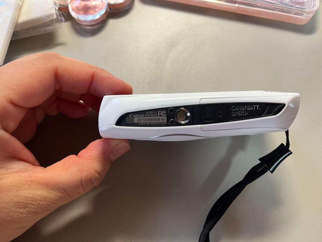 CANON IXY 30S PC1473 ホワイトPC1473 動作確認済 美品