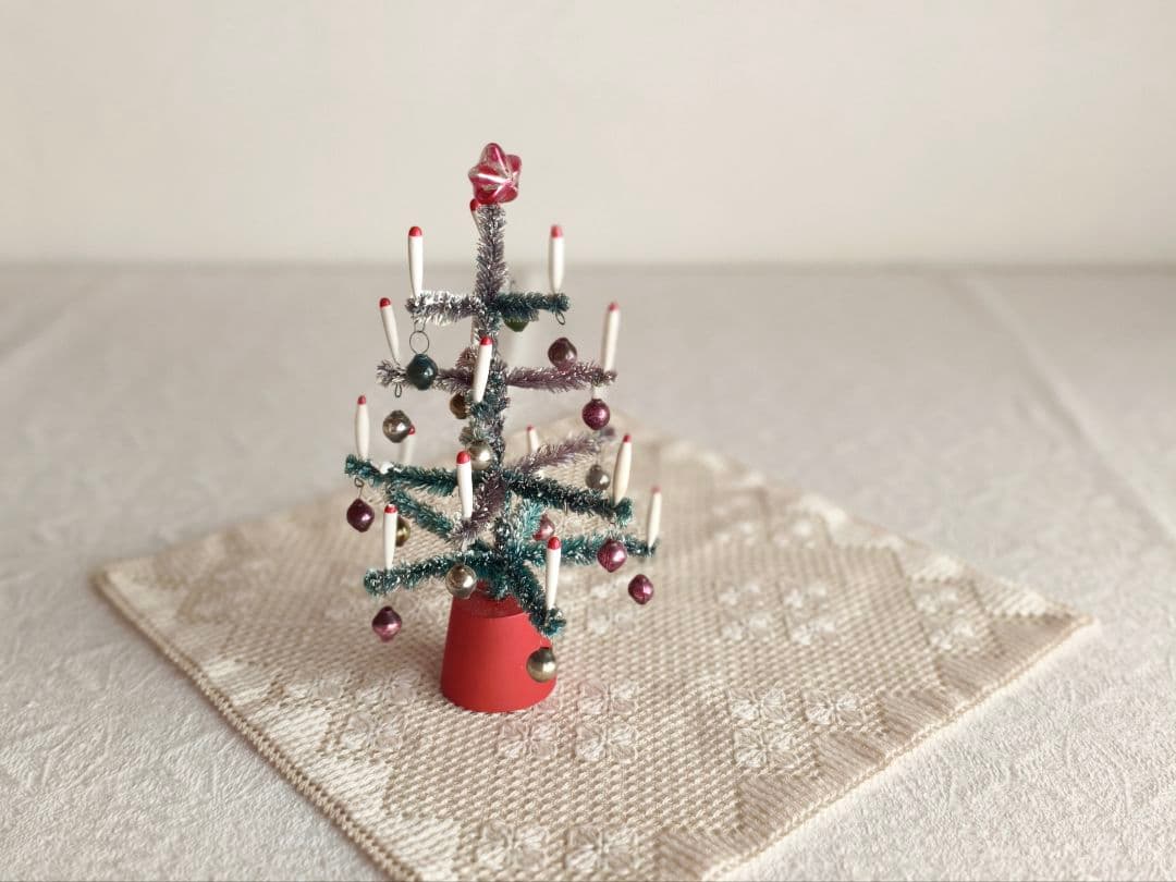 * vintage tree ✵* 星のツリートップのついた クリスマスツリー