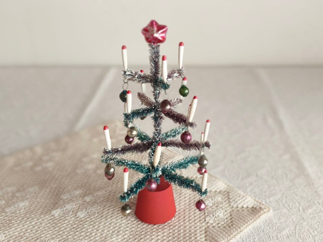 * vintage tree ✵* 星のツリートップのついた クリスマスツリー