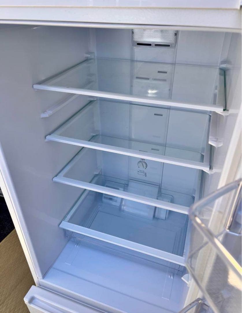 ② 【送料無料】2023年製　AQUA冷蔵庫 AQR-17N(W) 201L