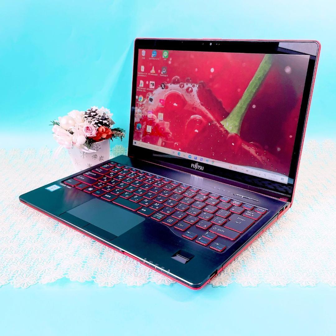 迷ったらコレ‼️タッチパネル✨️小型軽量！赤ノートパソコン快適SSD✨️カメラ付き薄型