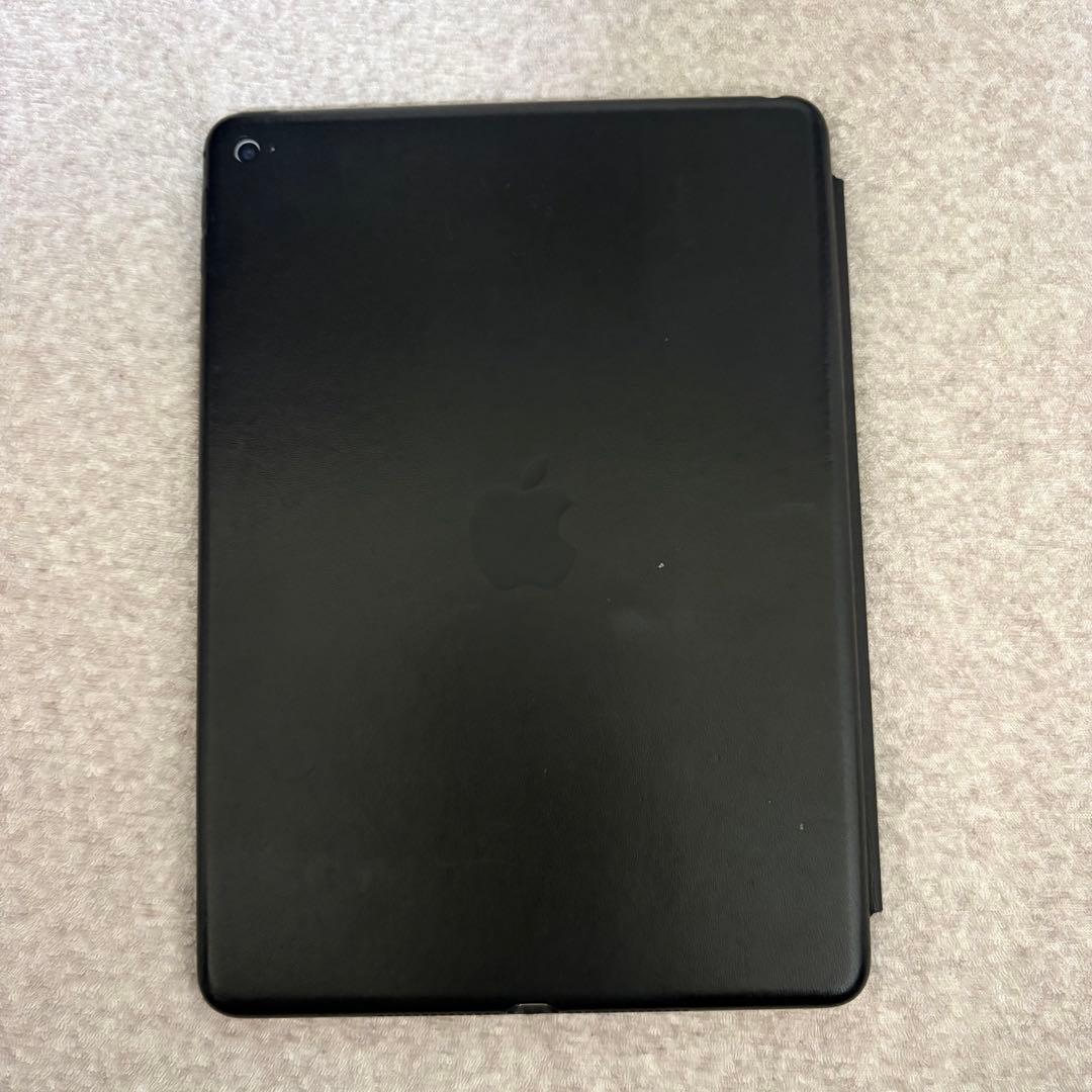 iPad Air2 64GB｜アップル純正ケース・ケーブル一体型充電器付き