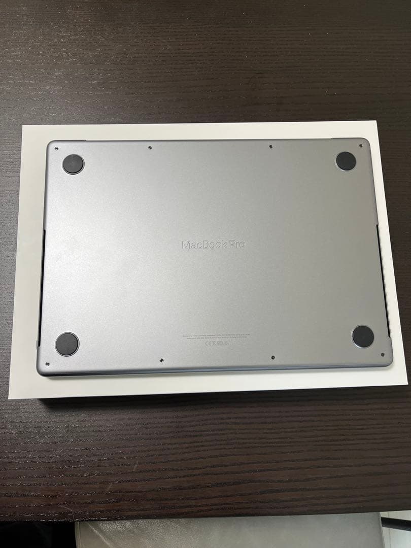 【ほぼ新品‼︎】14インチMacBook Pro-スペースグレイ