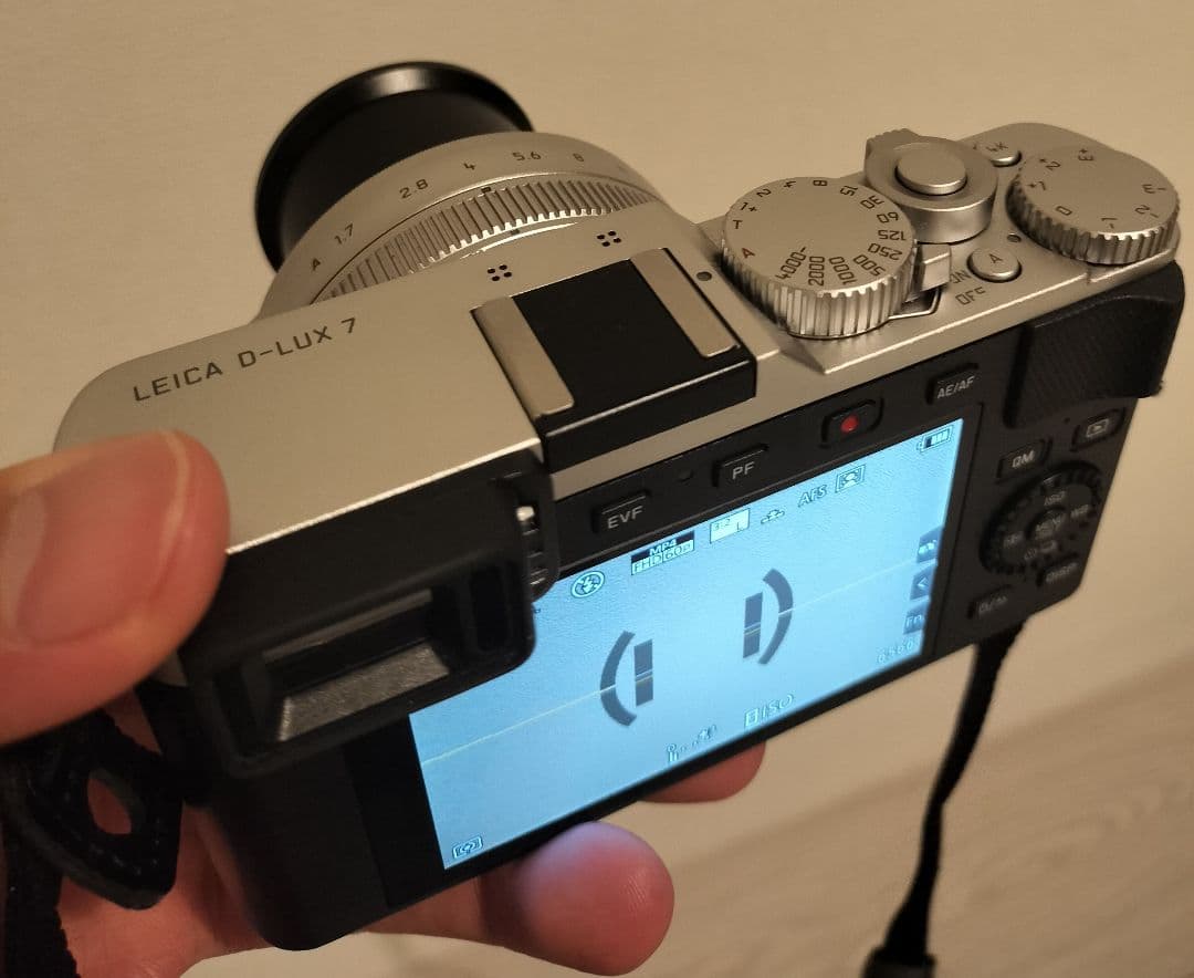 LEICA D-LUX 7 シルバー 本体と付属品