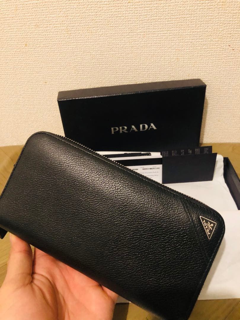 PRADA 長財布(ICチップ(RFID)搭載