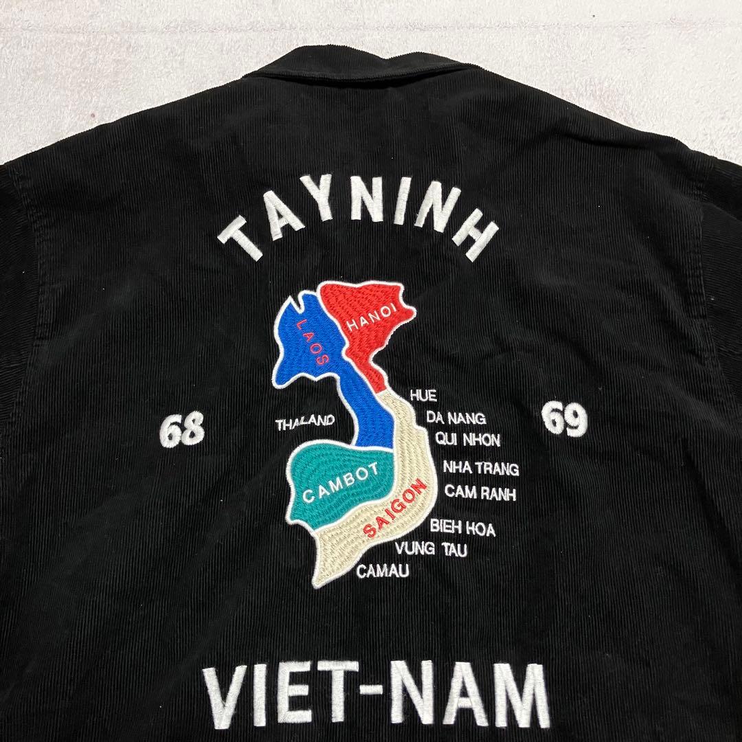 Universal Style Wear ベトジャン　刺繍　XL