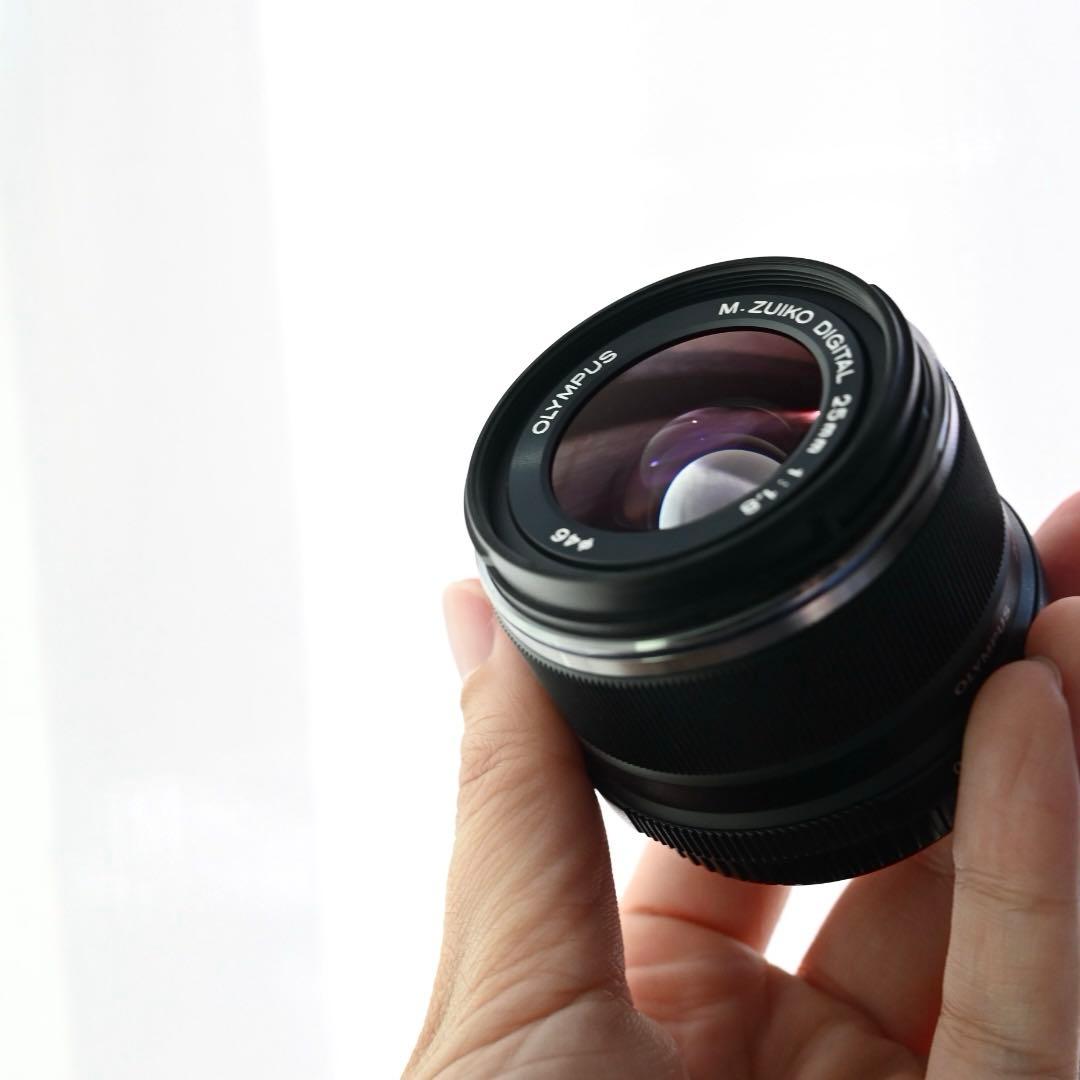 M.ZUIKO DIGITAL 25mm F1.8 オリンパス単焦点レンズ