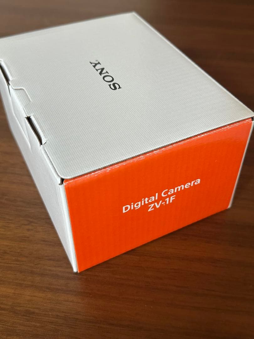 【新品】SONY ZV-1f デジタルカメラ ホワイト