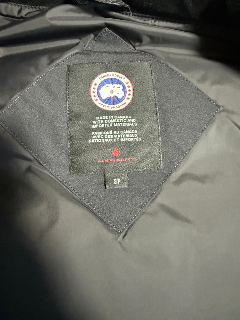 フージンさま専用　カナダグース   ダウンベスト ネイビー