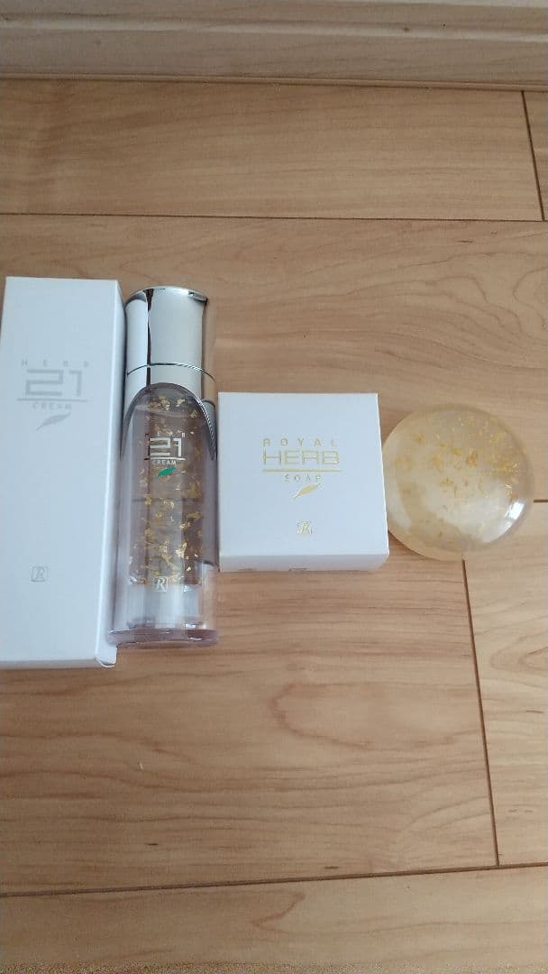 ★ロイヤルハーブソープ、ロイヤルハーブ21クリーム