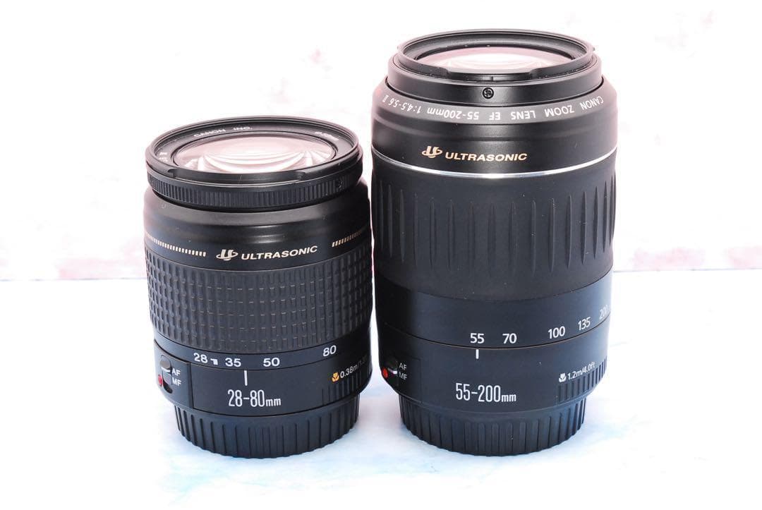 Canon Kiss X7☆望遠レンズ付Wレンズ☆小型＆軽量☆一眼レフカメラ