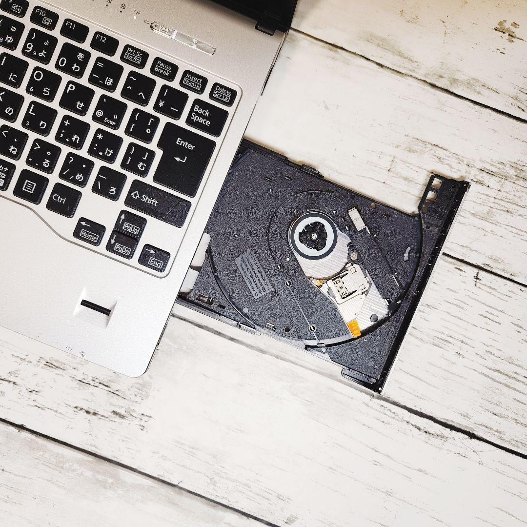 訳あり大特価❤小型軽量ノートパソコン✨初心者おすすめ✨高速SSD✨webカメラ