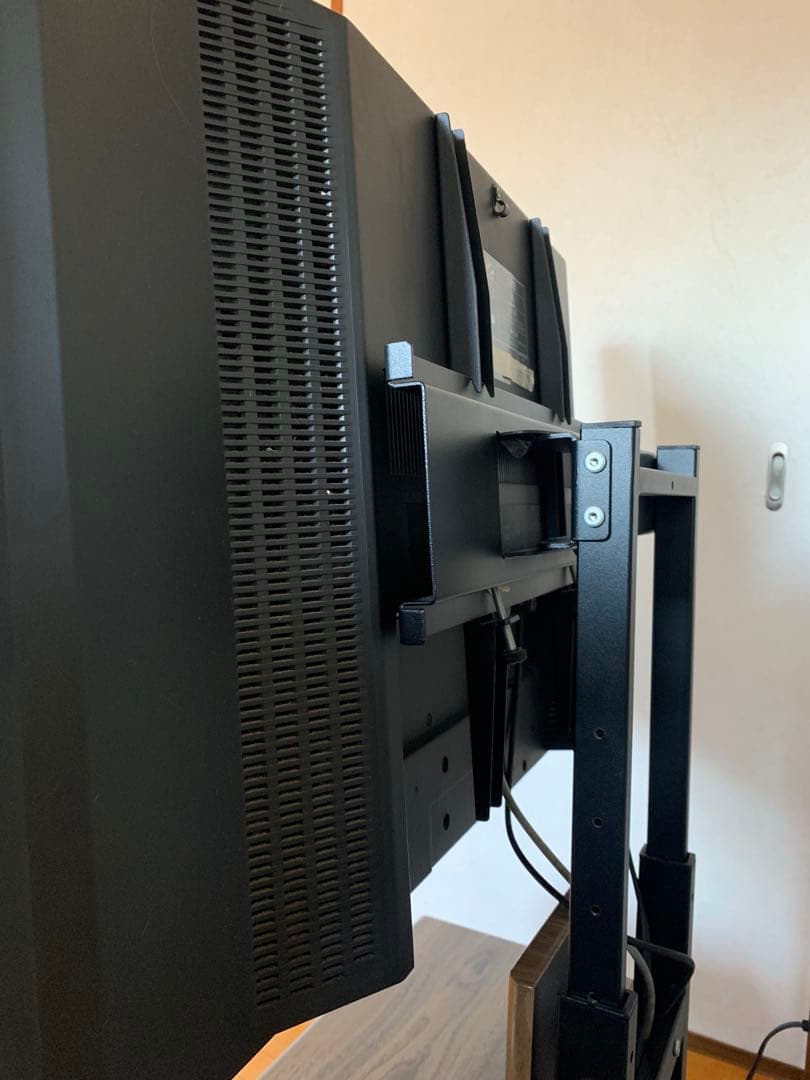 テレビスタンド(TVは付きません)