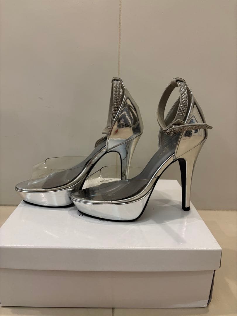 ベストボディジャパン公式ヒール シルバー アンクルストラップ ハイヒール23cm