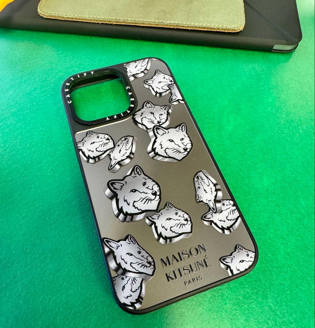 CASETiFY MAISON KITSUNÉ iPhone15 Pro Max