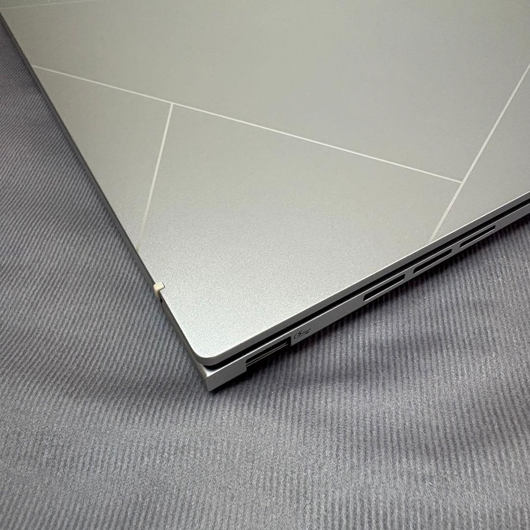 ASUS Zenbook 14OLED Ultra 7 メモリ 32GB 1TB