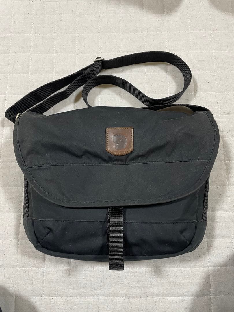 バッグ Fjall Raven Greenland Shoulder Bag Small