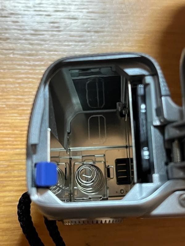 ミラーレス一眼カメラ　ソニーNEX-5　シルバー