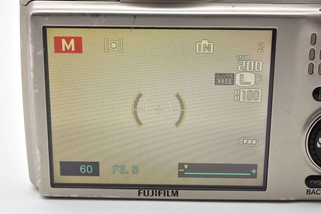 FUJIFILM FinePix F770EXR シャンパンゴールド