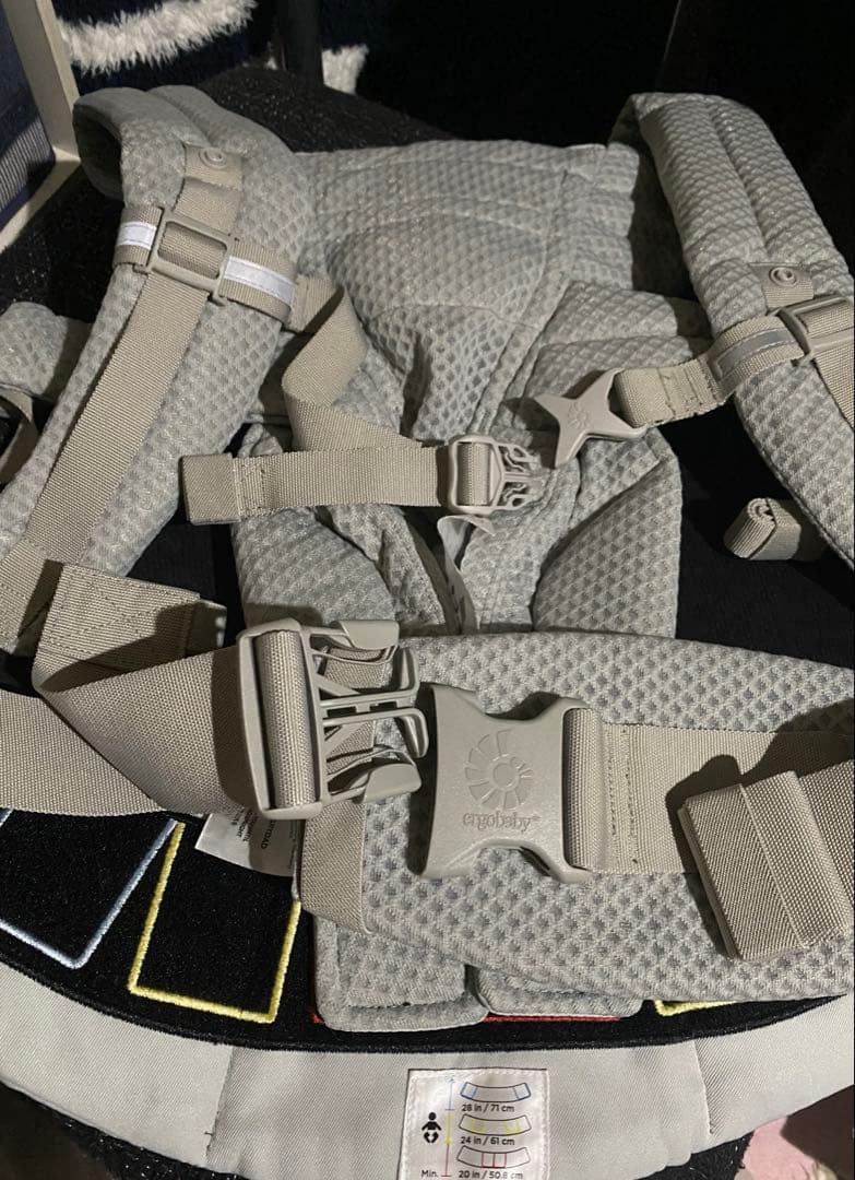 美品★ergobaby OMNI breeze オムニブリーズ　エルゴ