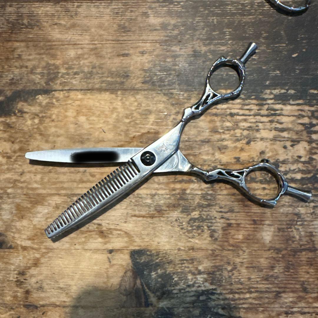 セニングシザー　20〜30%　理容　美容