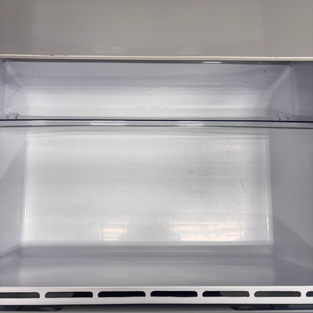 590 セット購入割有り　大型冷蔵庫　200L強　小型　一人暮らし　右開き