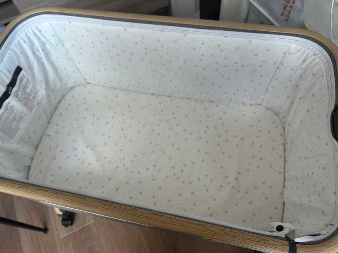 折りたたみベビーベッド HZDMJ ✱値下げしました！