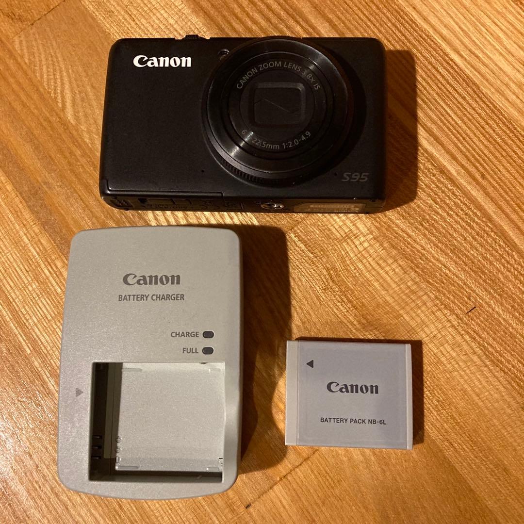 Canon PowerShot S95 コンパクトデジタルカメラ