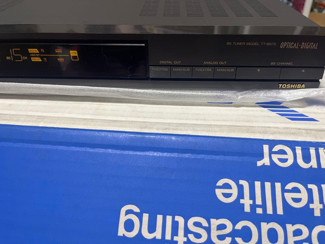 新品TOSHIBA Broadcasting Satellite Tuner