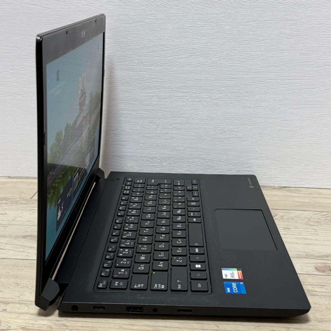 美品 バッテリー良好 Dynabook S73/HU 第11世代 i5 16GB