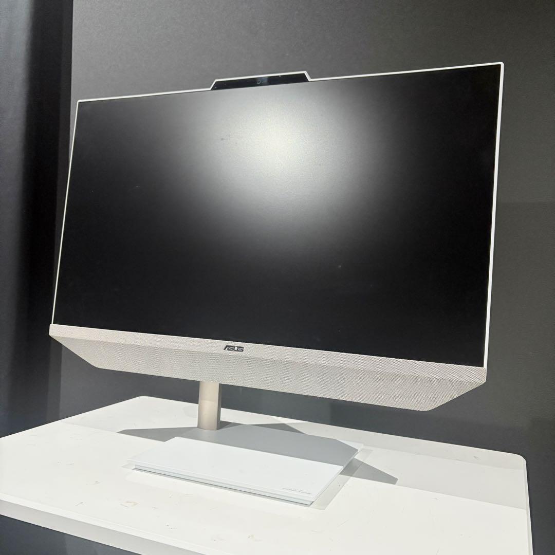 1台限定の極上品！SSD新品！ASUS 一体型デスクトップPC オフィス