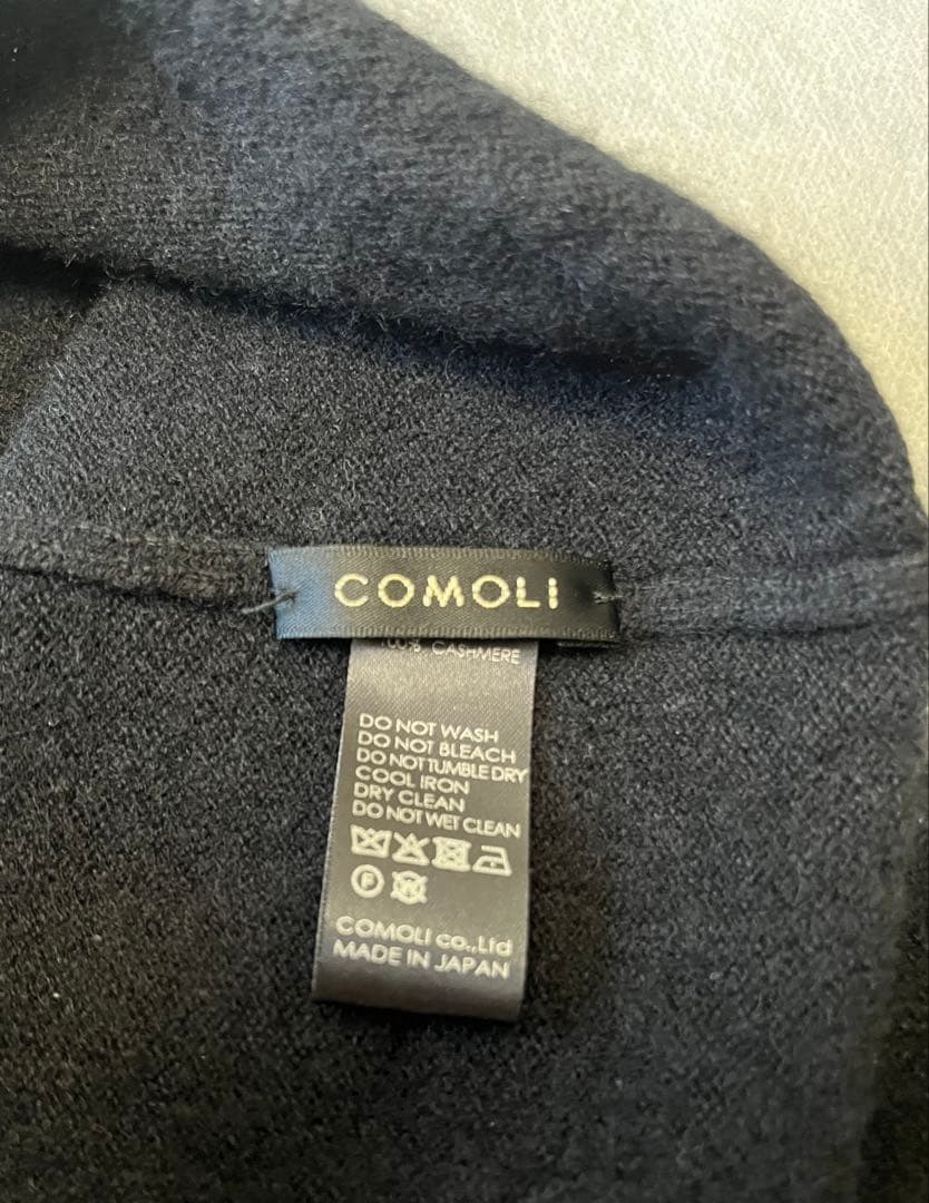 ●試着のみ【comoli】25aw カシミヤネックウォーマー ブラック