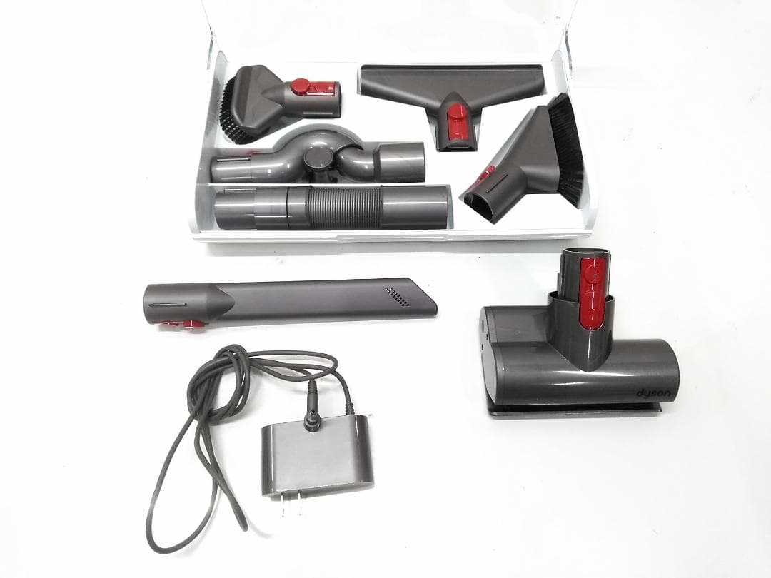 ダイソン V10 コードレスクリーナー サイクロン掃除機 本体セット ♪