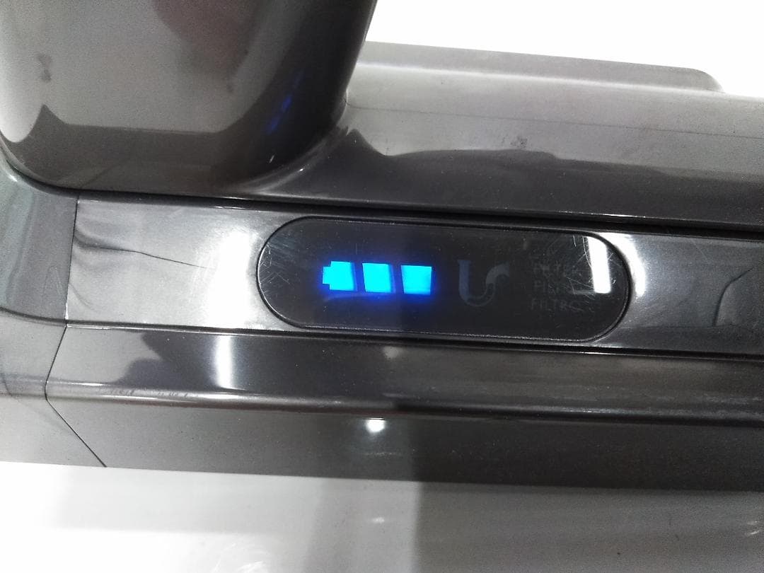 ダイソン V10 コードレスクリーナー サイクロン掃除機 本体セット ♪