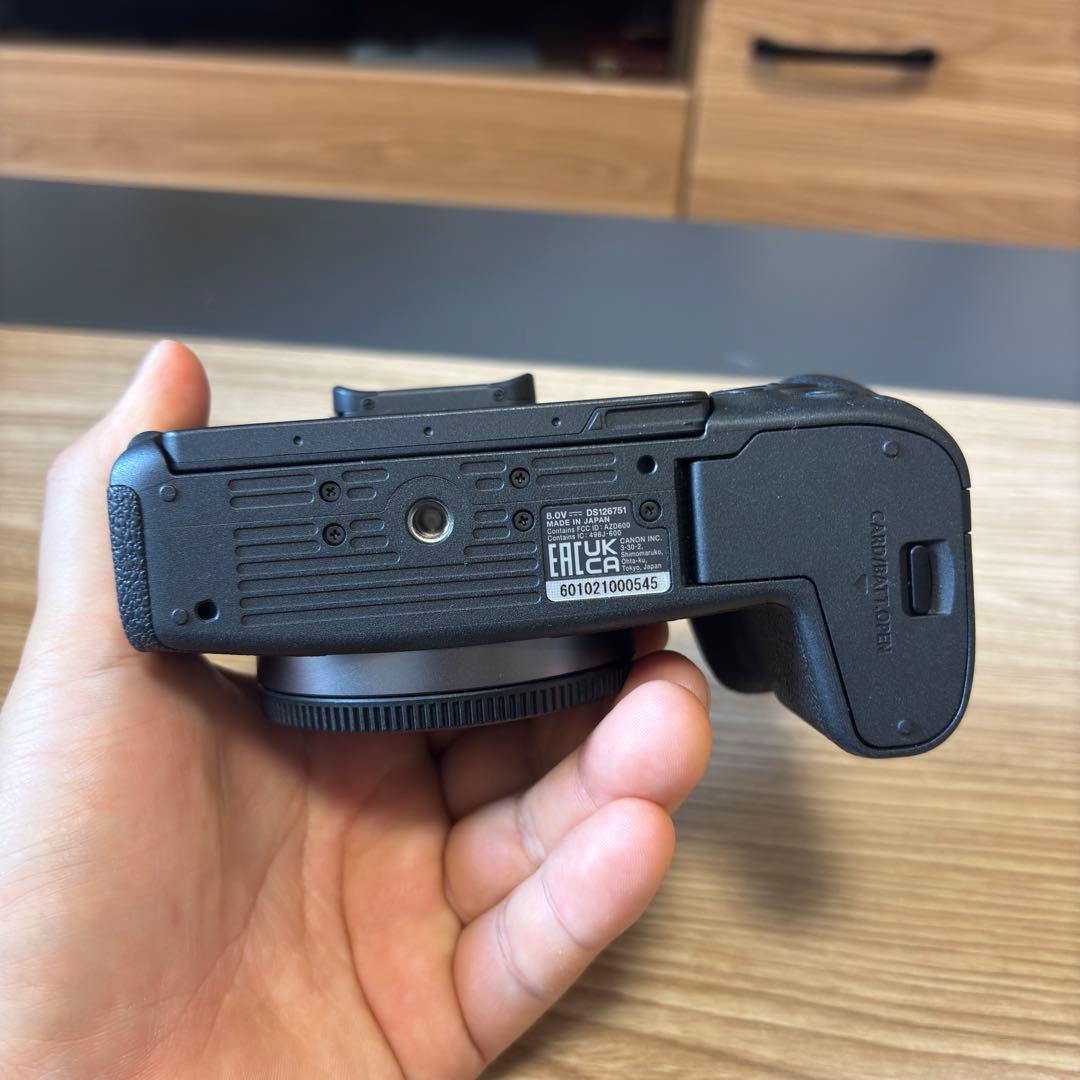 natto様 [美品]Canon EOS RP フルフレーム本体