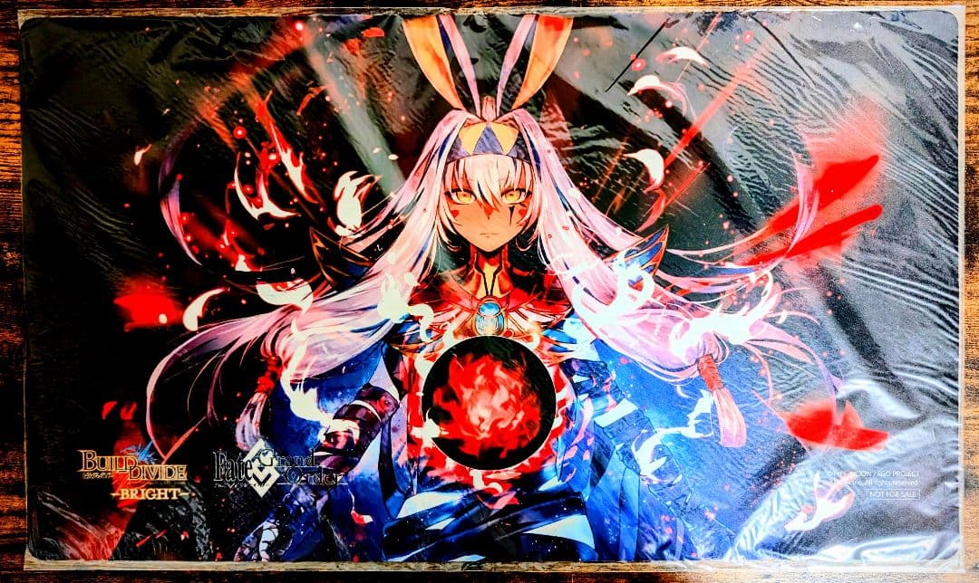 【限定】ビルディバイド ブライトフェス プレイマット　ニトクリス〔オルタ〕FGO