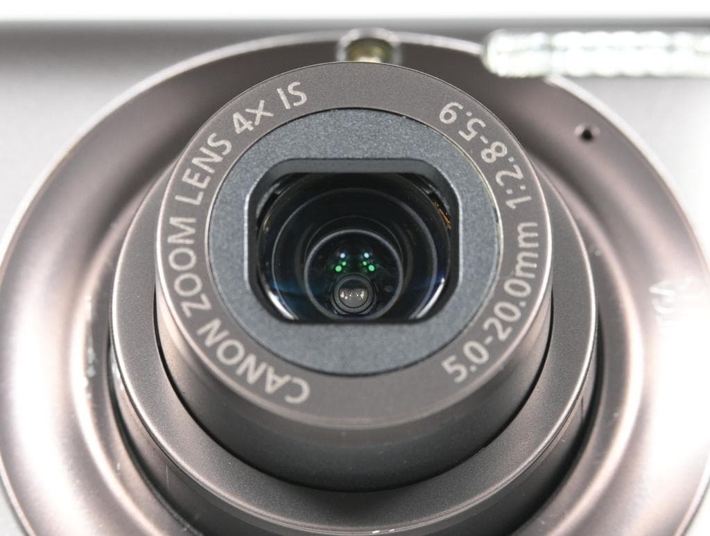 【美品】 キヤノン　Canon IXY DIGITAL 220 IS ブラウン