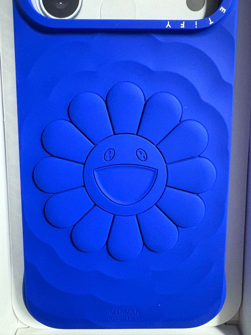 CASETiFY 村上隆コラボフラワー青 iPhone17PROMAXケース