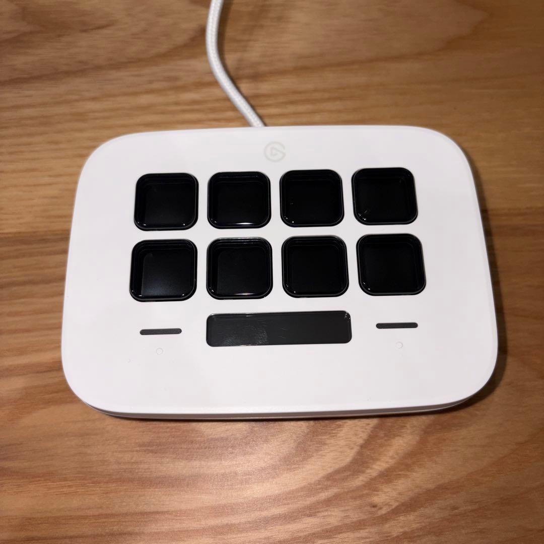 【ほぼ新品】Elgato Stream Deck Neo 箱・付属品あり