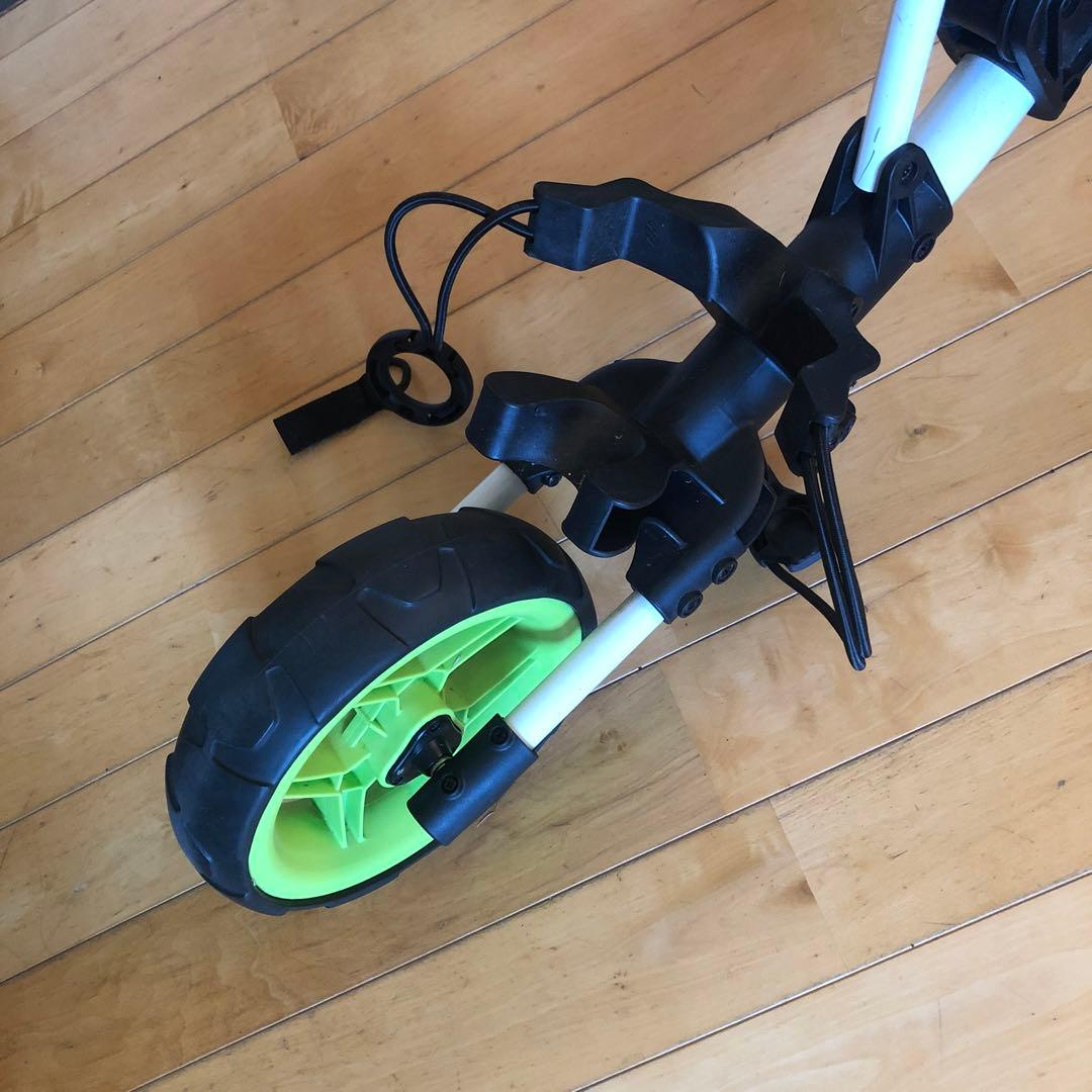 rovic 手引きカート　ゴルフ