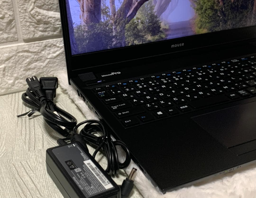 MousePro NB510Z – i7-8565U 第8世代 8GB,SSD