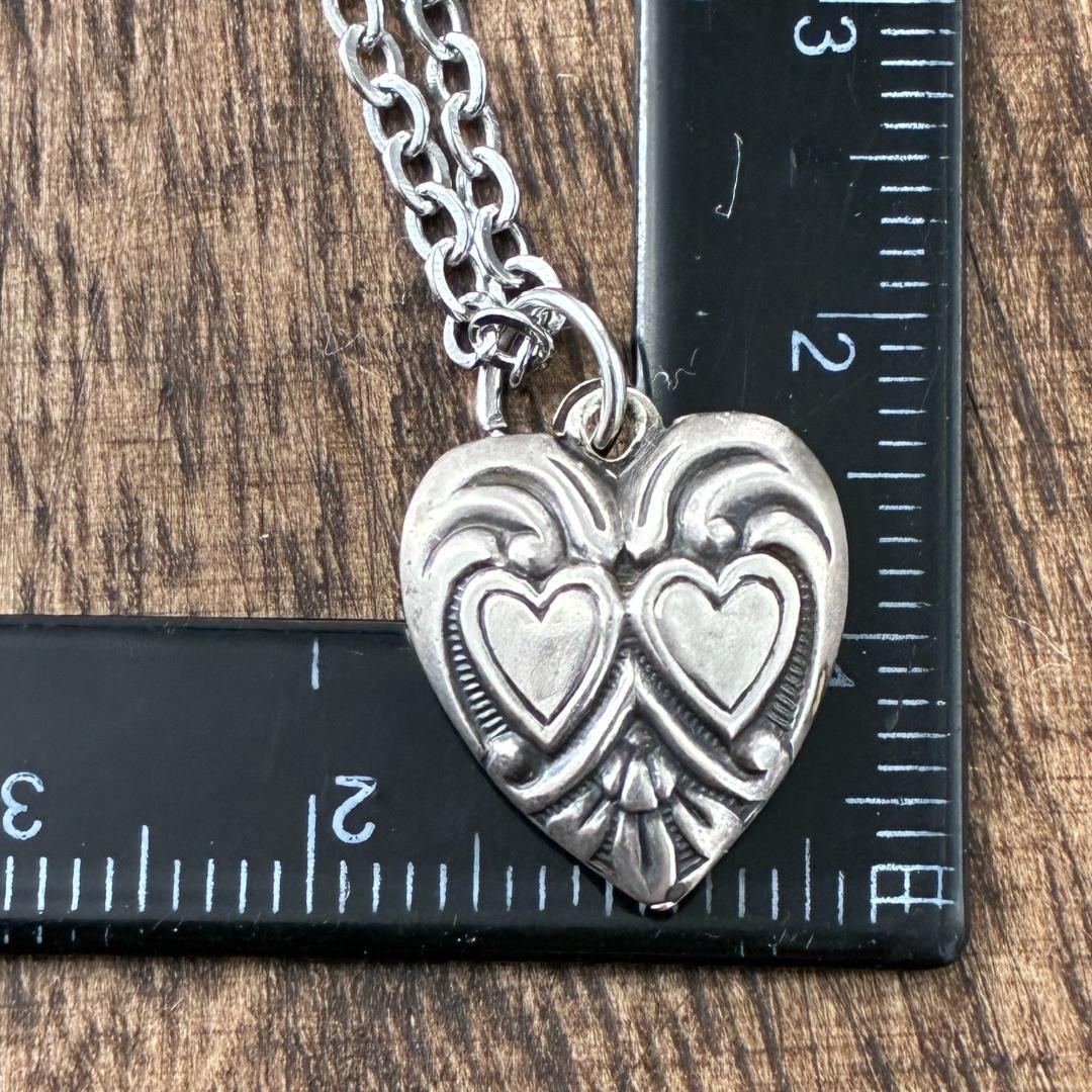 スウィートハートジュエリー ダブルハート シルバーヴィンテージネックレスNAVY