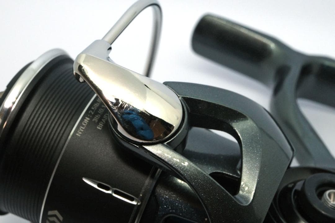 u*7様 ルビアス ST SF 2000SS-H LUVIAS ダイワ純正ベアリ