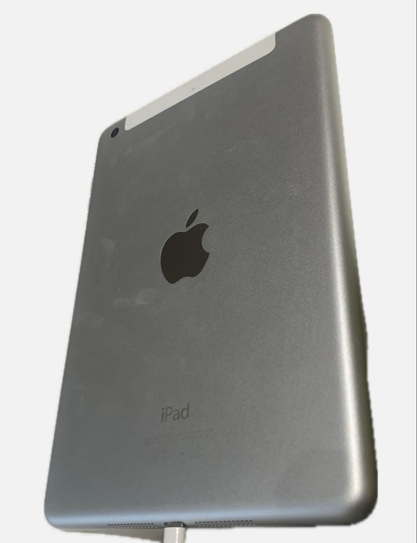 Apple iPad 本体 A1600
