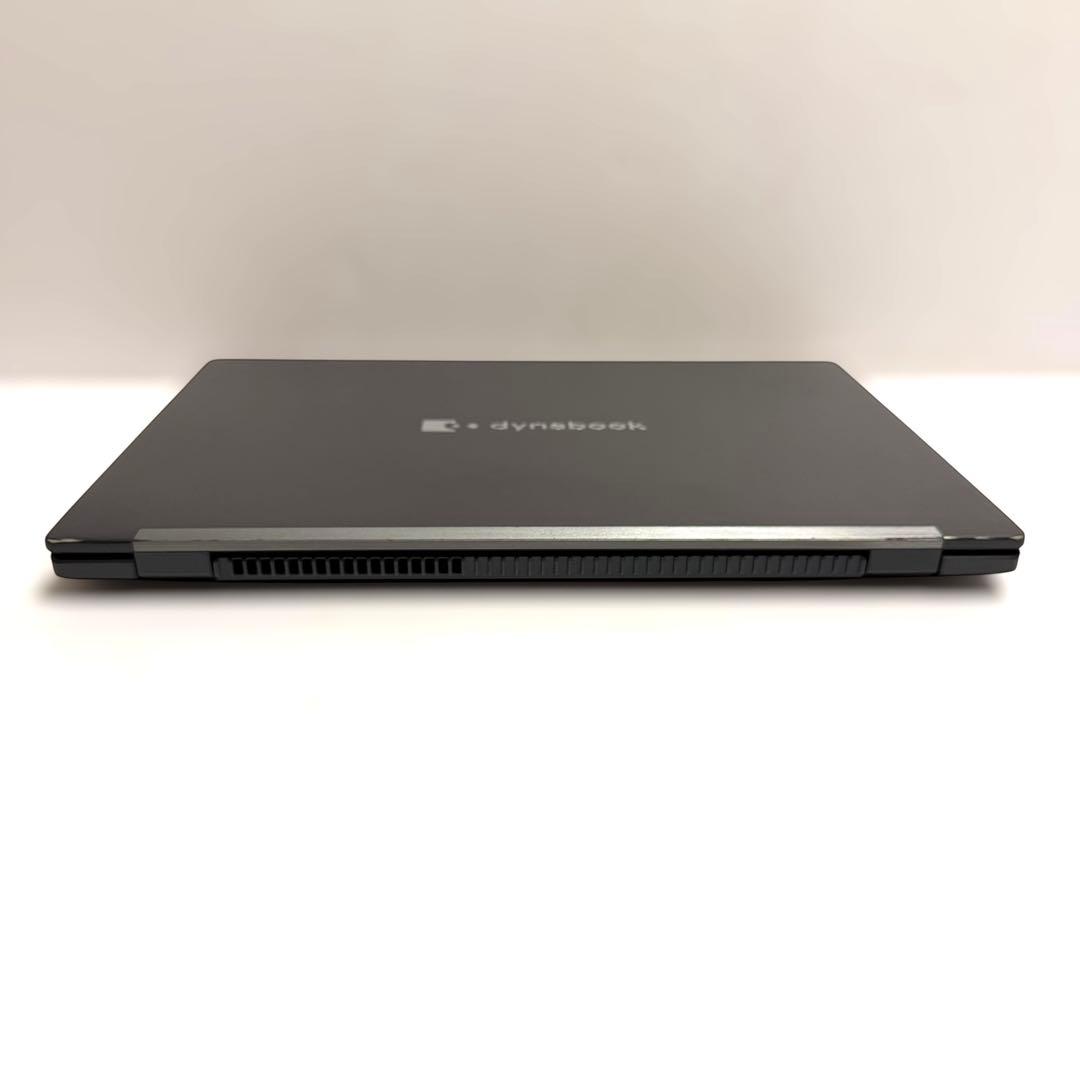 美品 バッテリー最大容量95% 東芝 dynabook G83/HU 第11世代