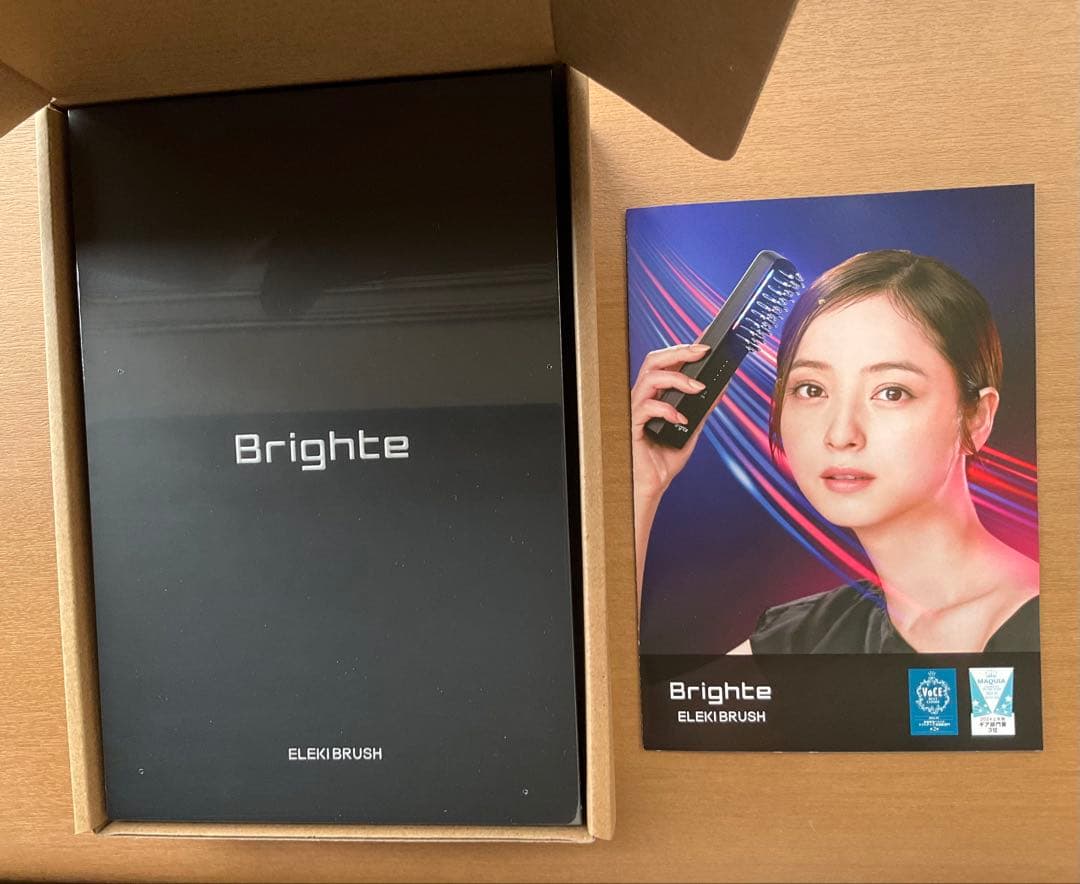 美顔器　Brighte ELEKIBRUSH ⭐︎高級ミスト化粧水つき⭐︎